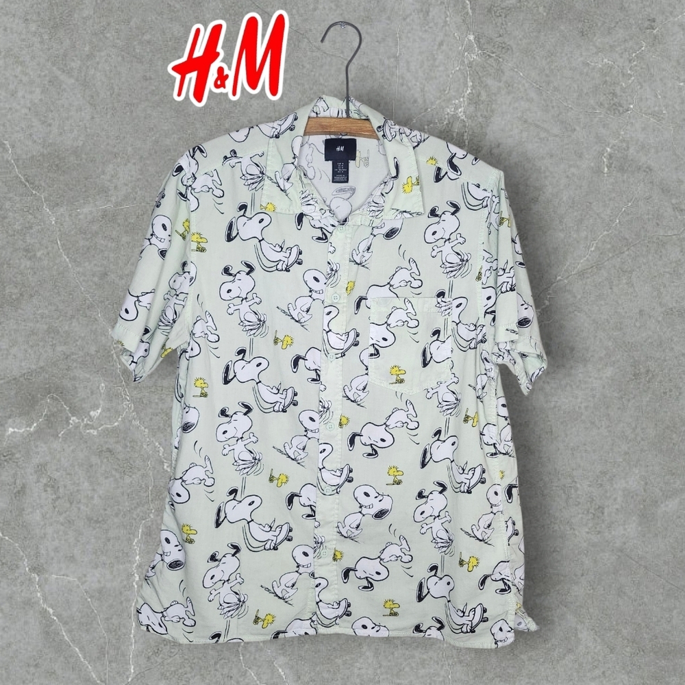 H&M Snoopy Print Casual Shirt - Medium